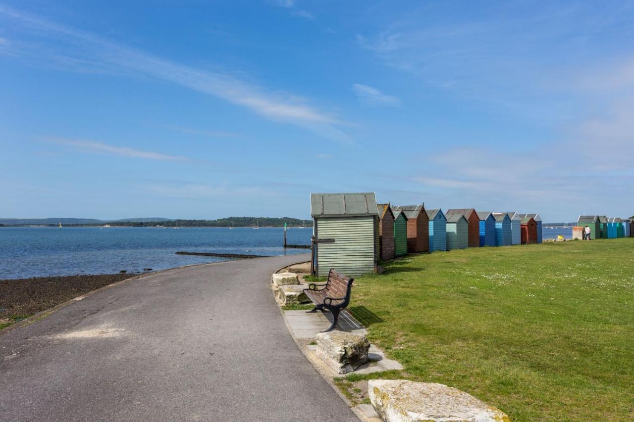 Seas The Day Holiday home Poole