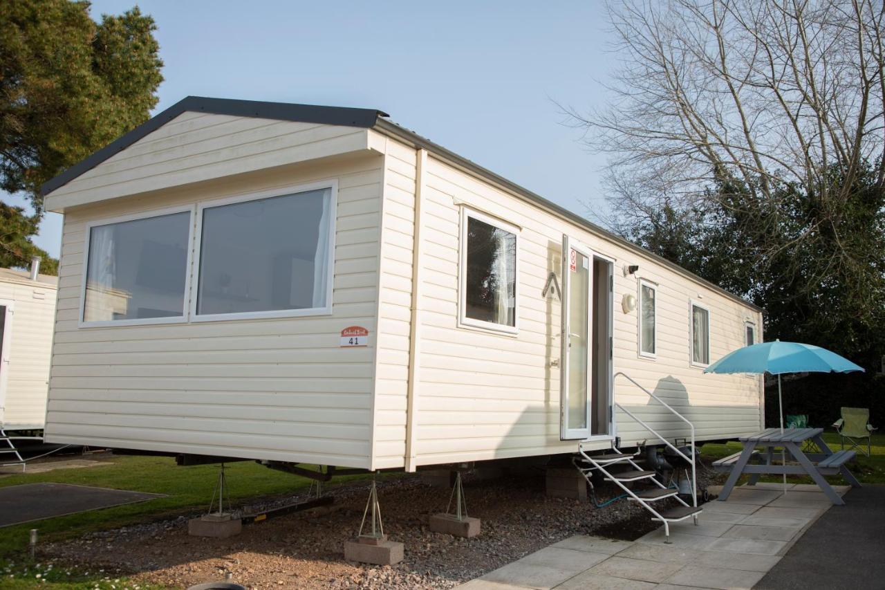 41 Orchard Bank, 3 Bed, Rockley Park Poole