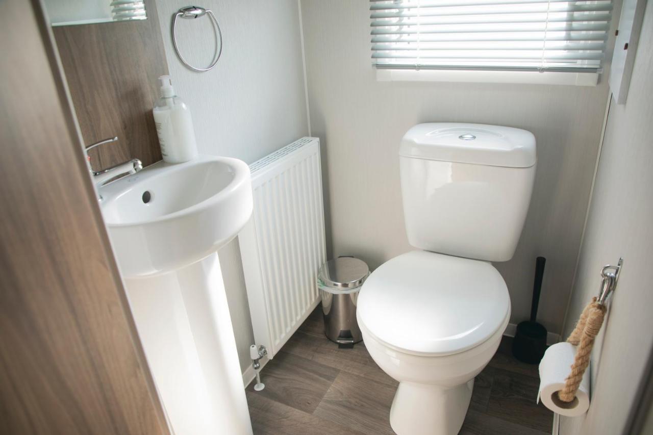 51 Lytchett Bay View, 3 Bed, Rockley Park Guest house *