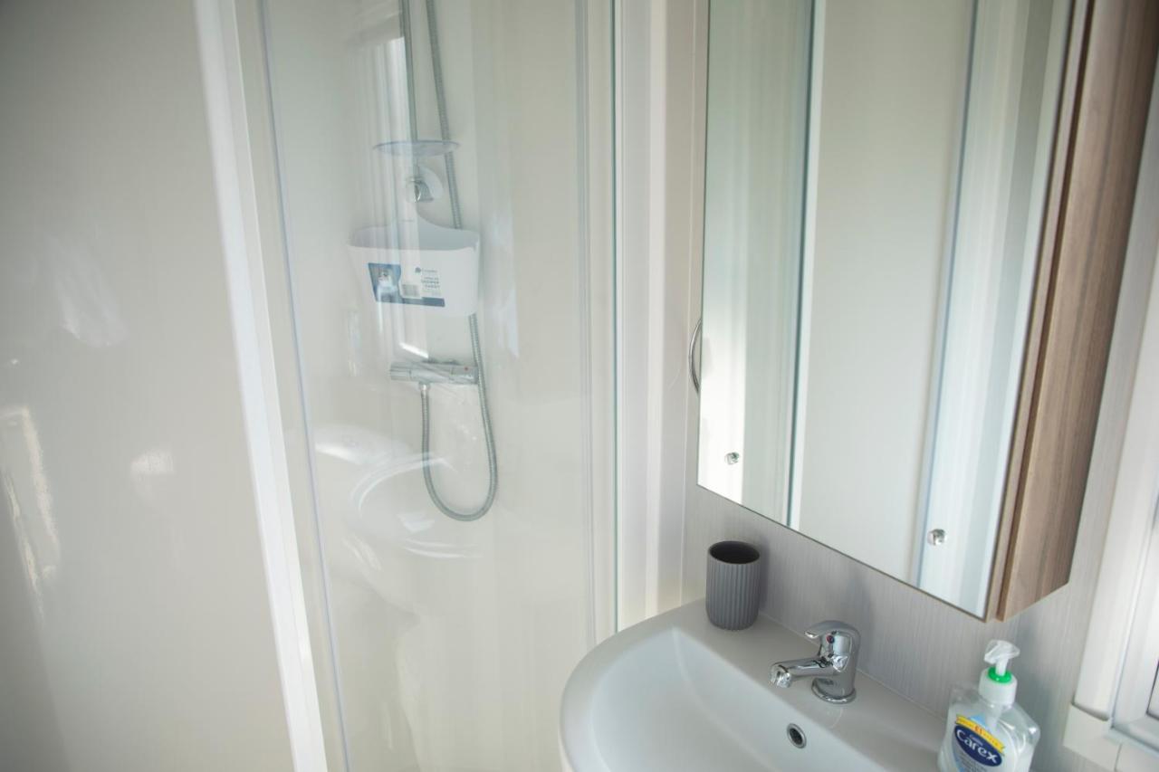 51 Lytchett Bay View, 3 Bed, Rockley Park Guest house *