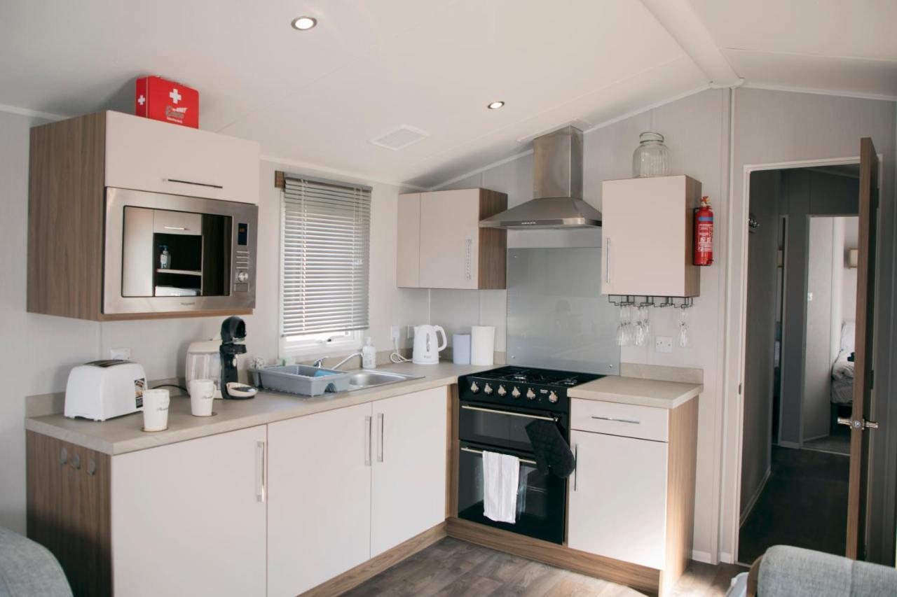 51 Lytchett Bay View, 3 Bed, Rockley Park Guest house