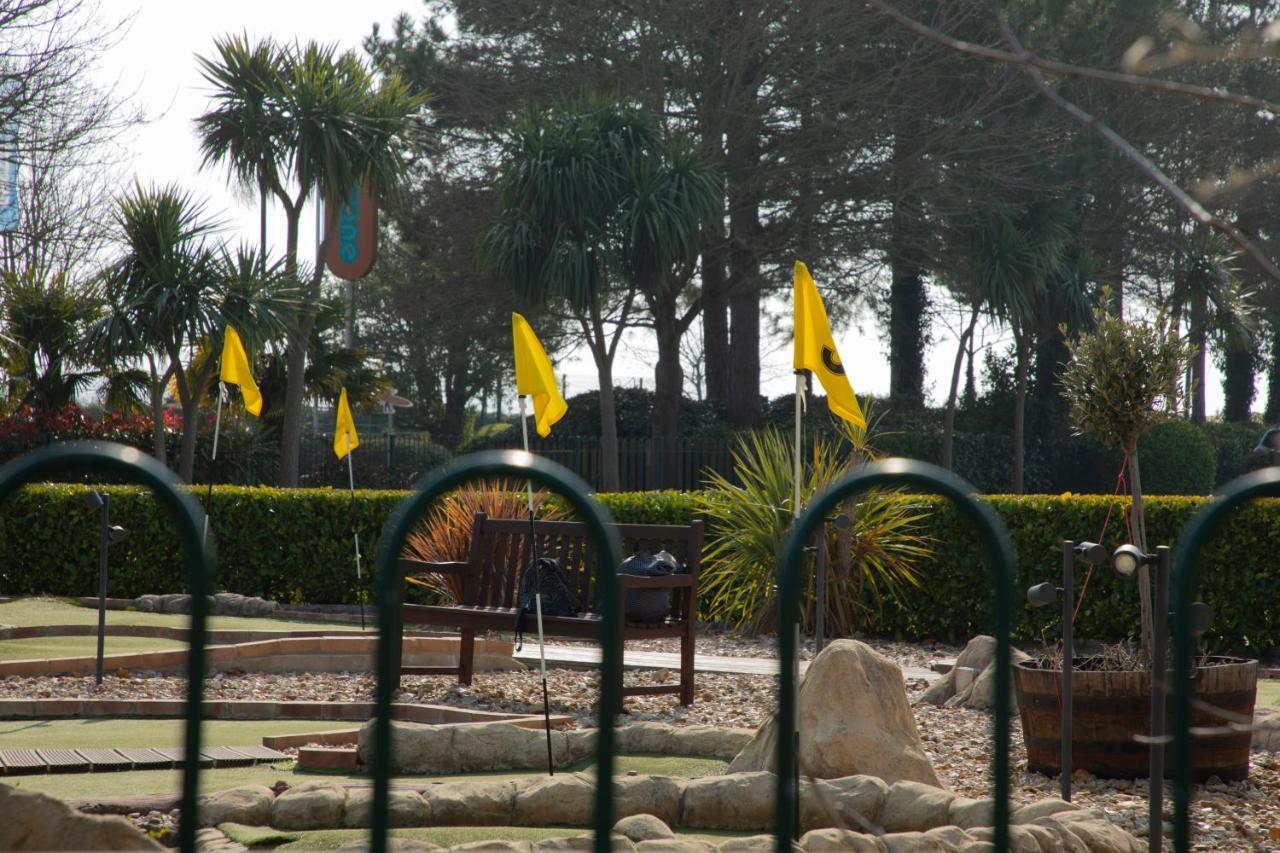 Guest house 51 Lytchett Bay View, 3 Bed, Rockley Park *