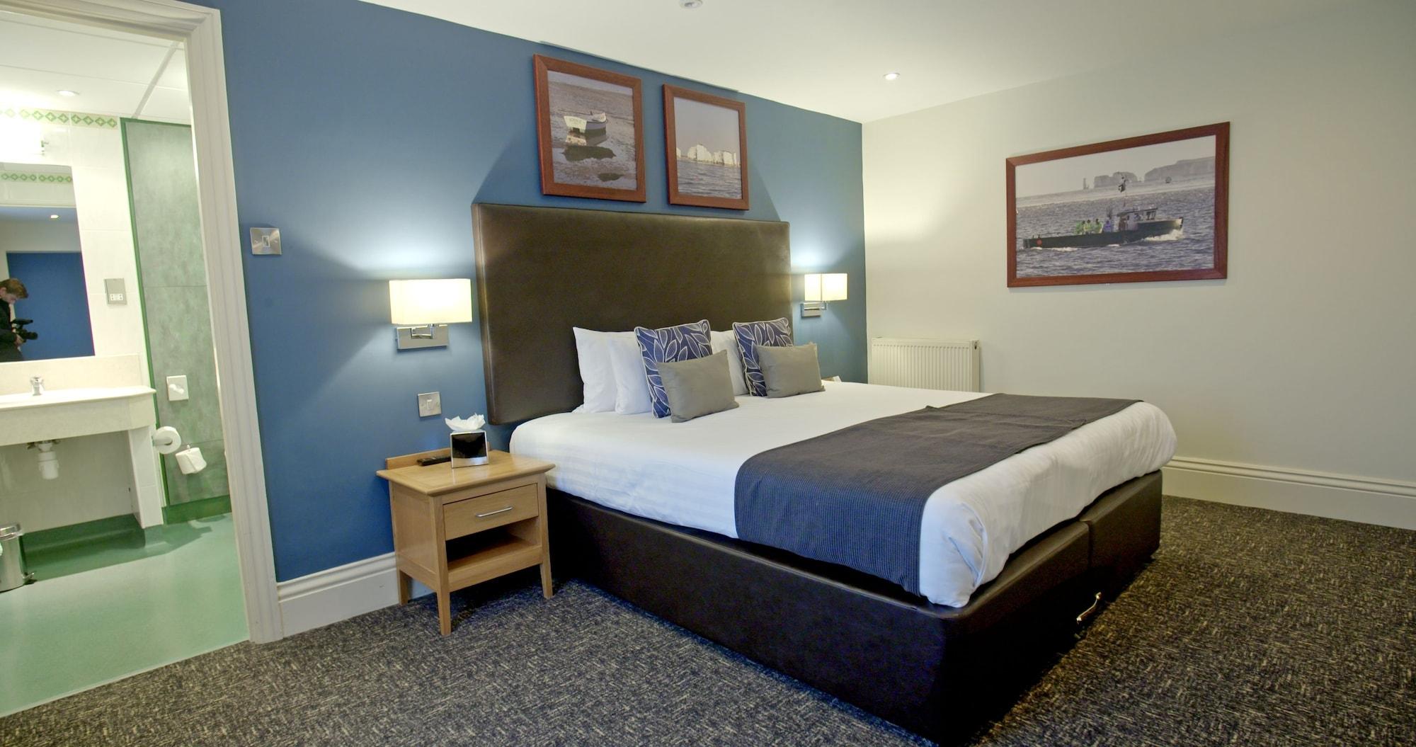 Sandbanks 4* Poole