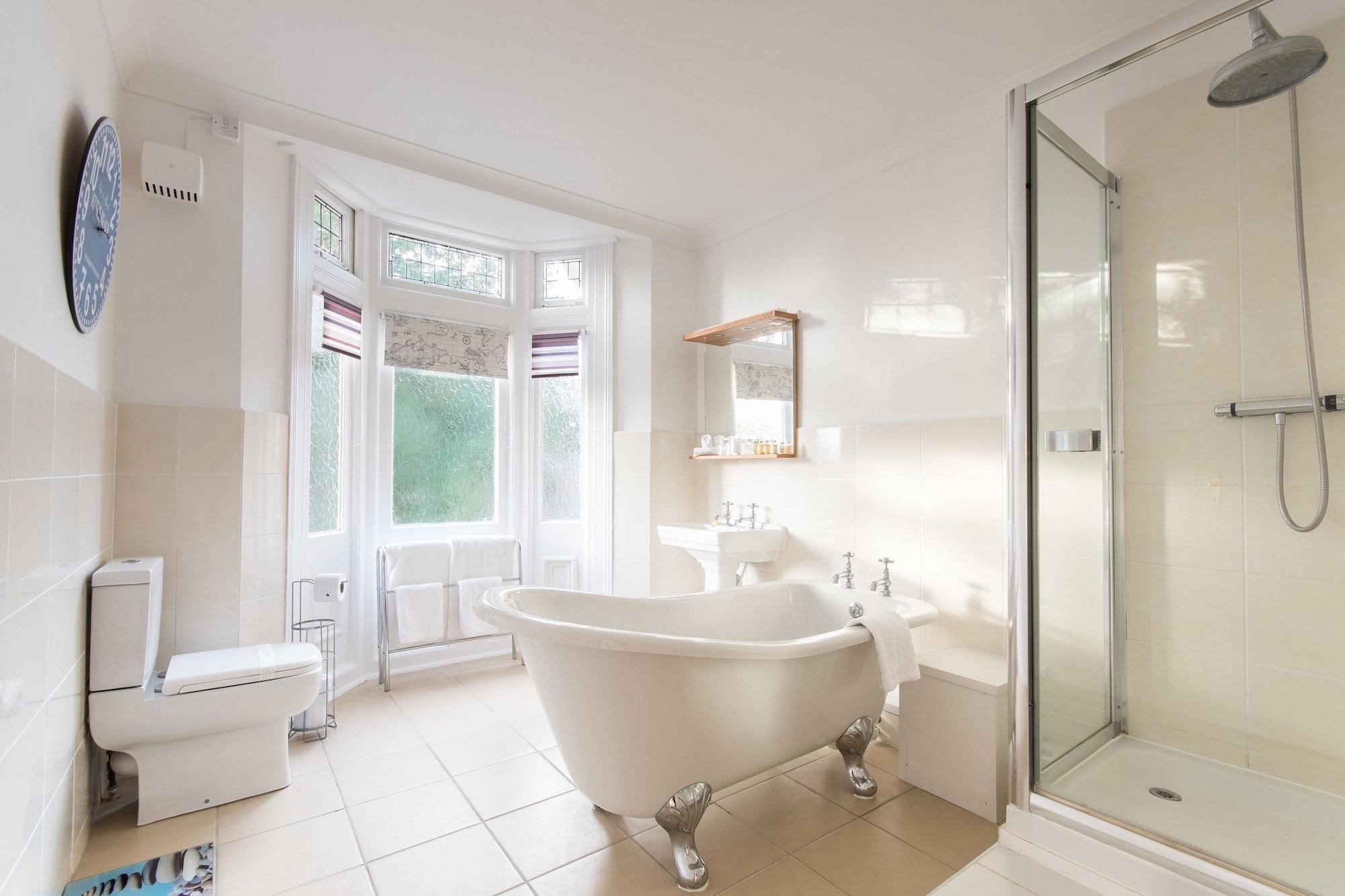 Grovefield Manor 4* Poole