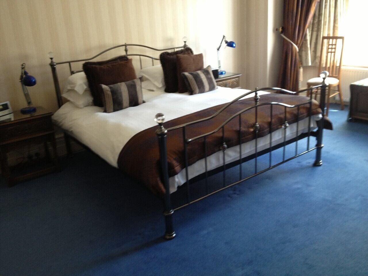 Hotel Grovefield Manor