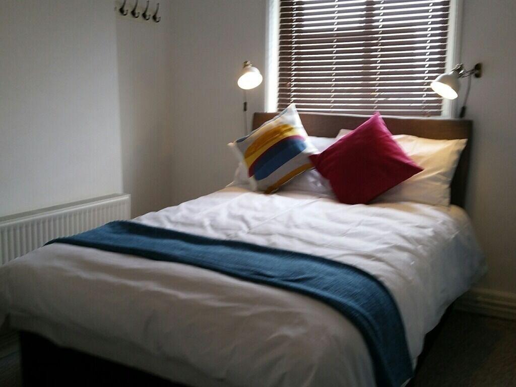 34 Sweet Carolines 4* Poole