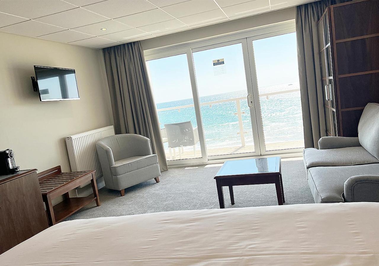Sandbanks Hotel