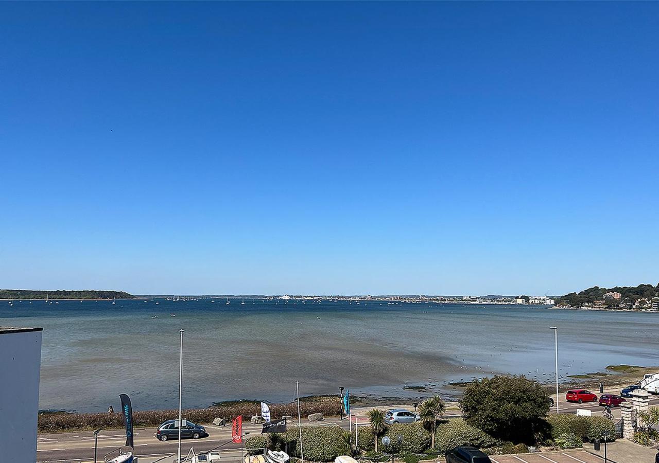 Hotel Sandbanks