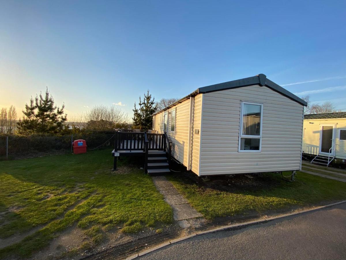 Campsite Rockley Park Private Caravan Poole