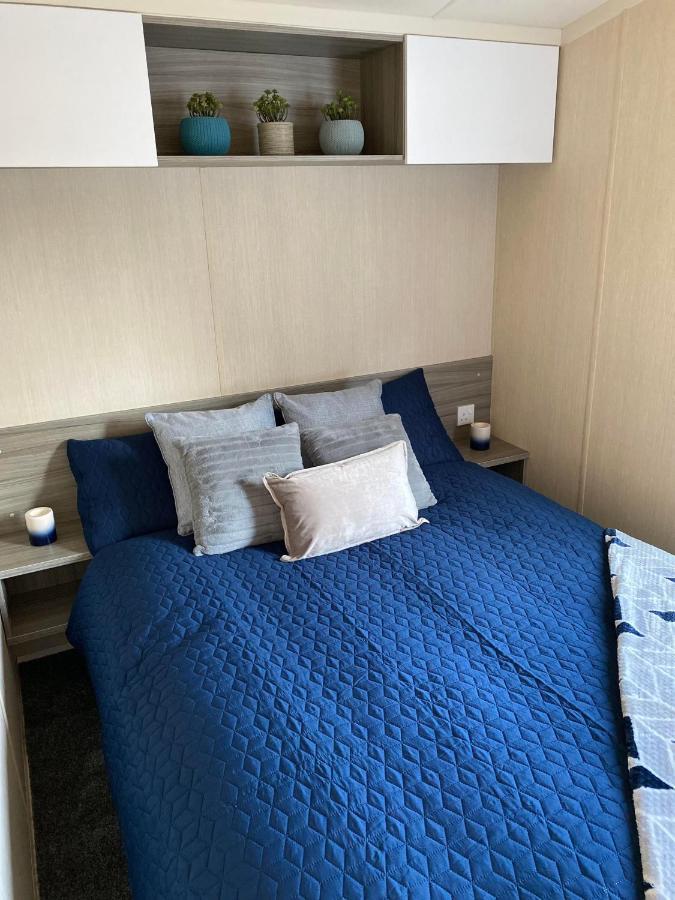 Rockley Park Private Caravan * Poole
