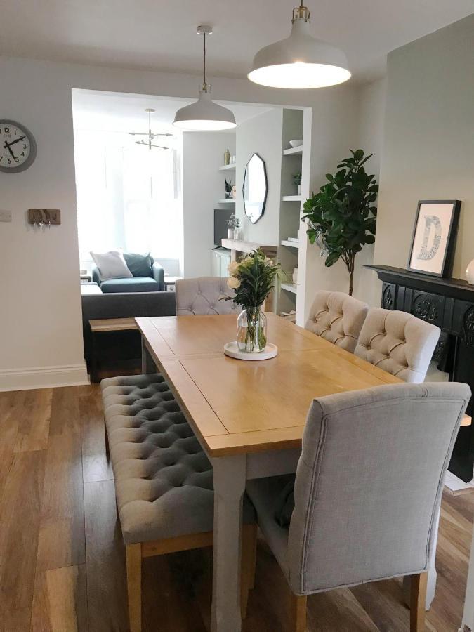 Emerson House. Close To Harbour & Town Centre * Poole