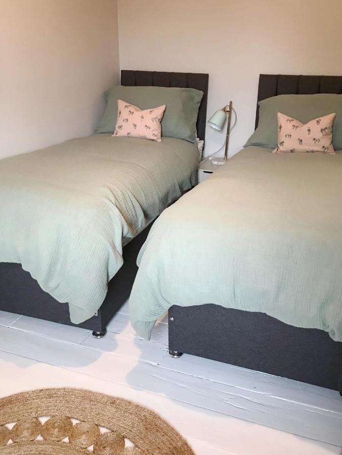 Holiday home Emerson House. Close To Harbour & Town Centre