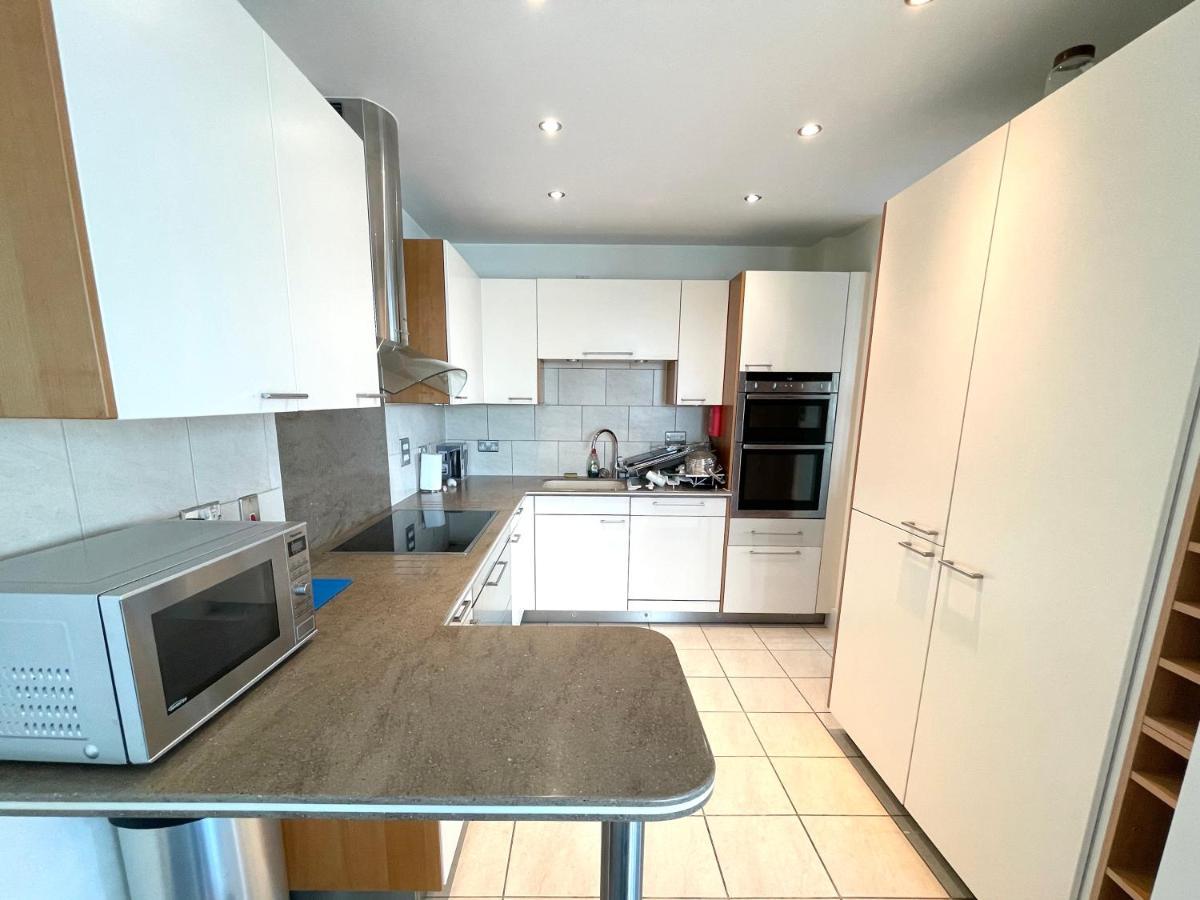 Quay & Sea View Spacious Modern Secure Parking * Poole