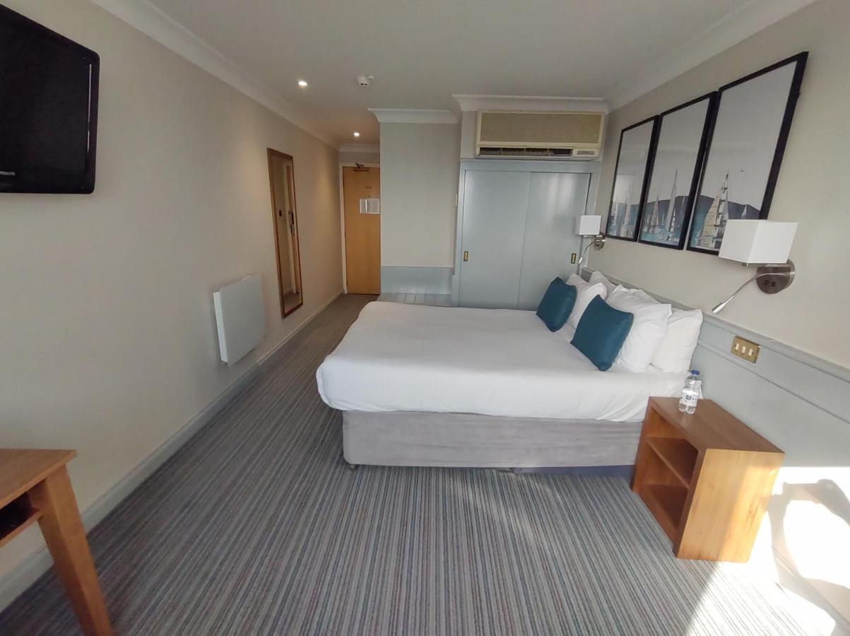 Hotel Quay 3*