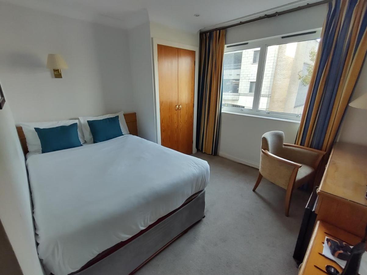 Quay Hotel 3*