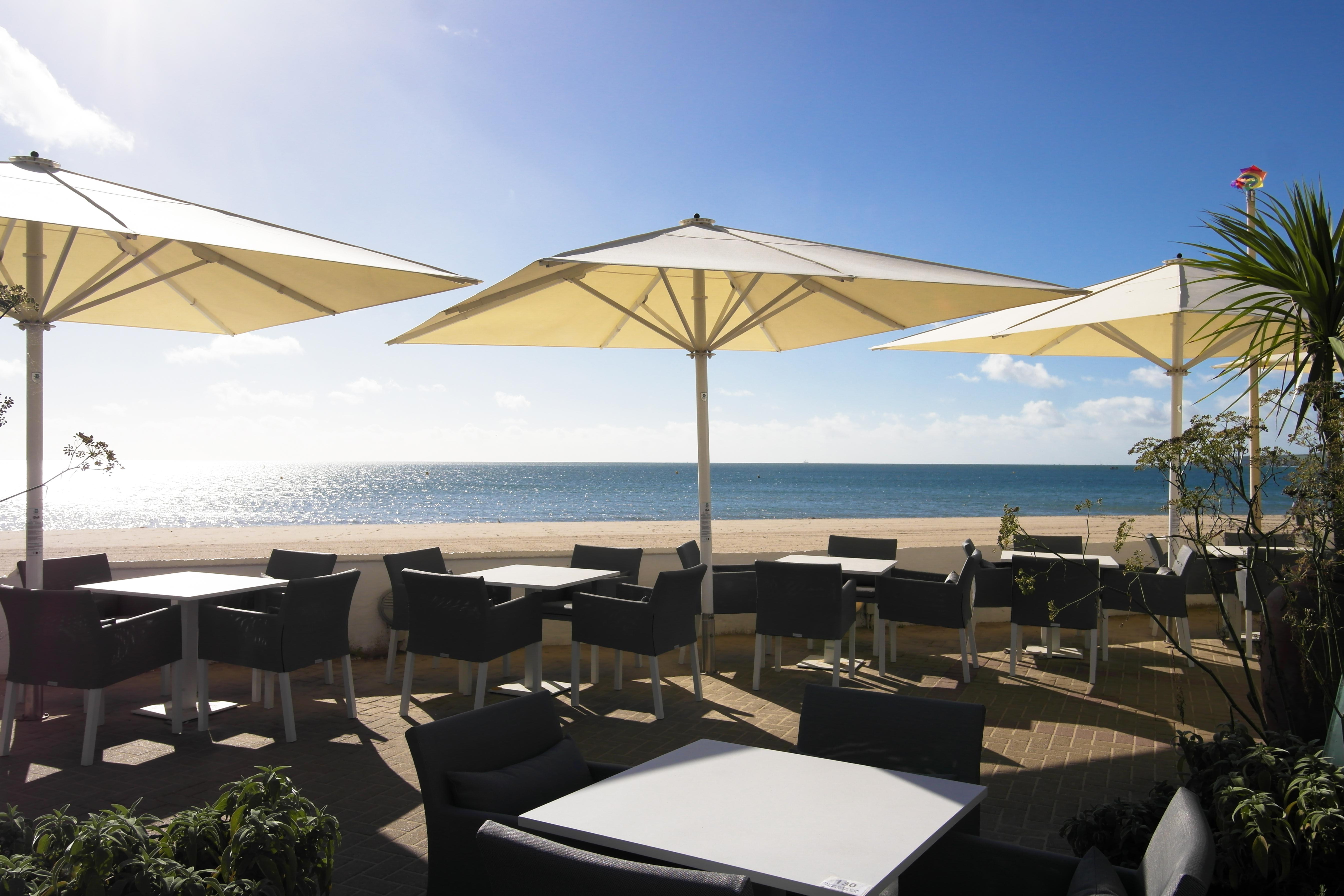 Sandbanks 4*