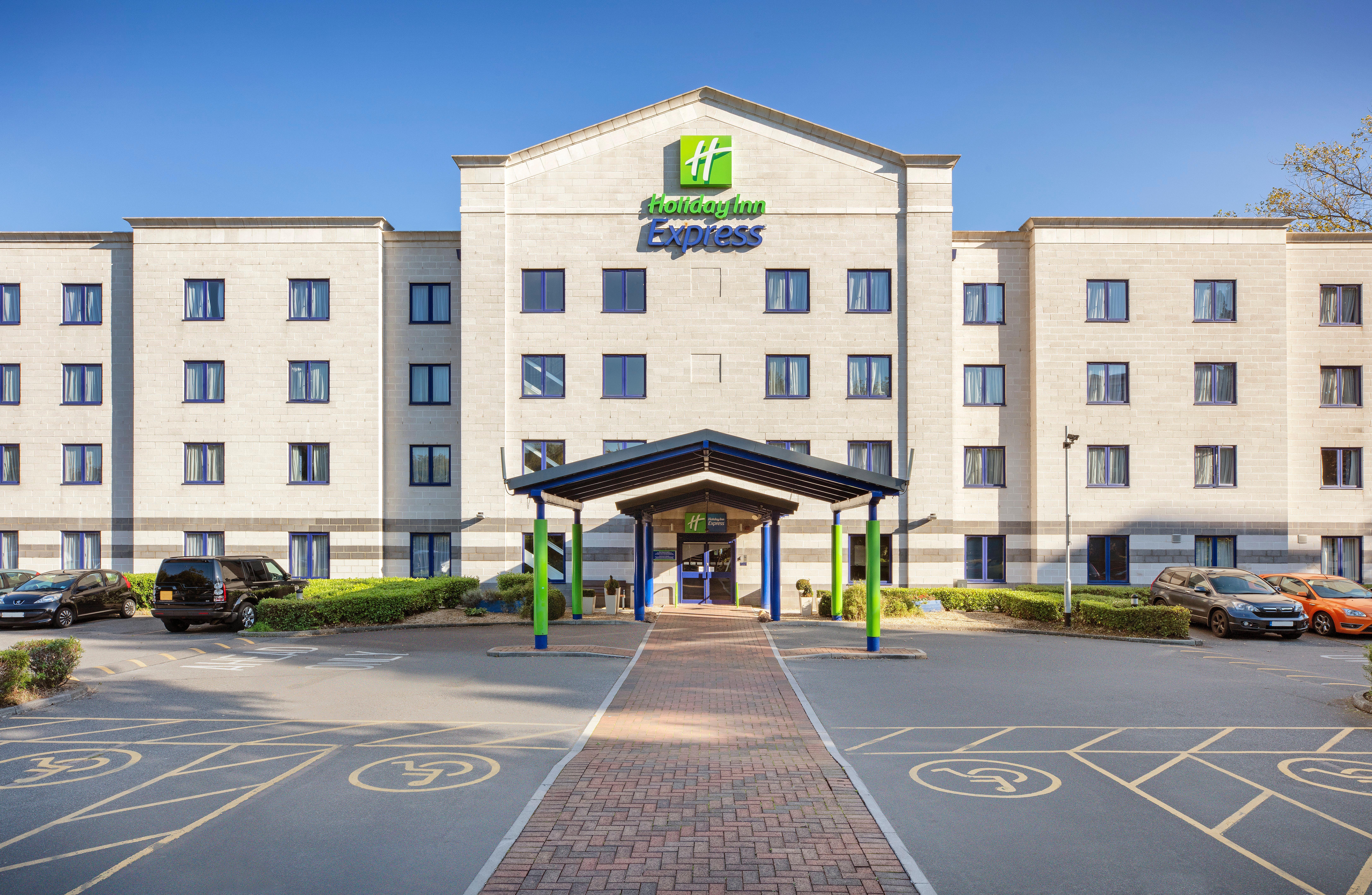 Express By Ihg Hotel