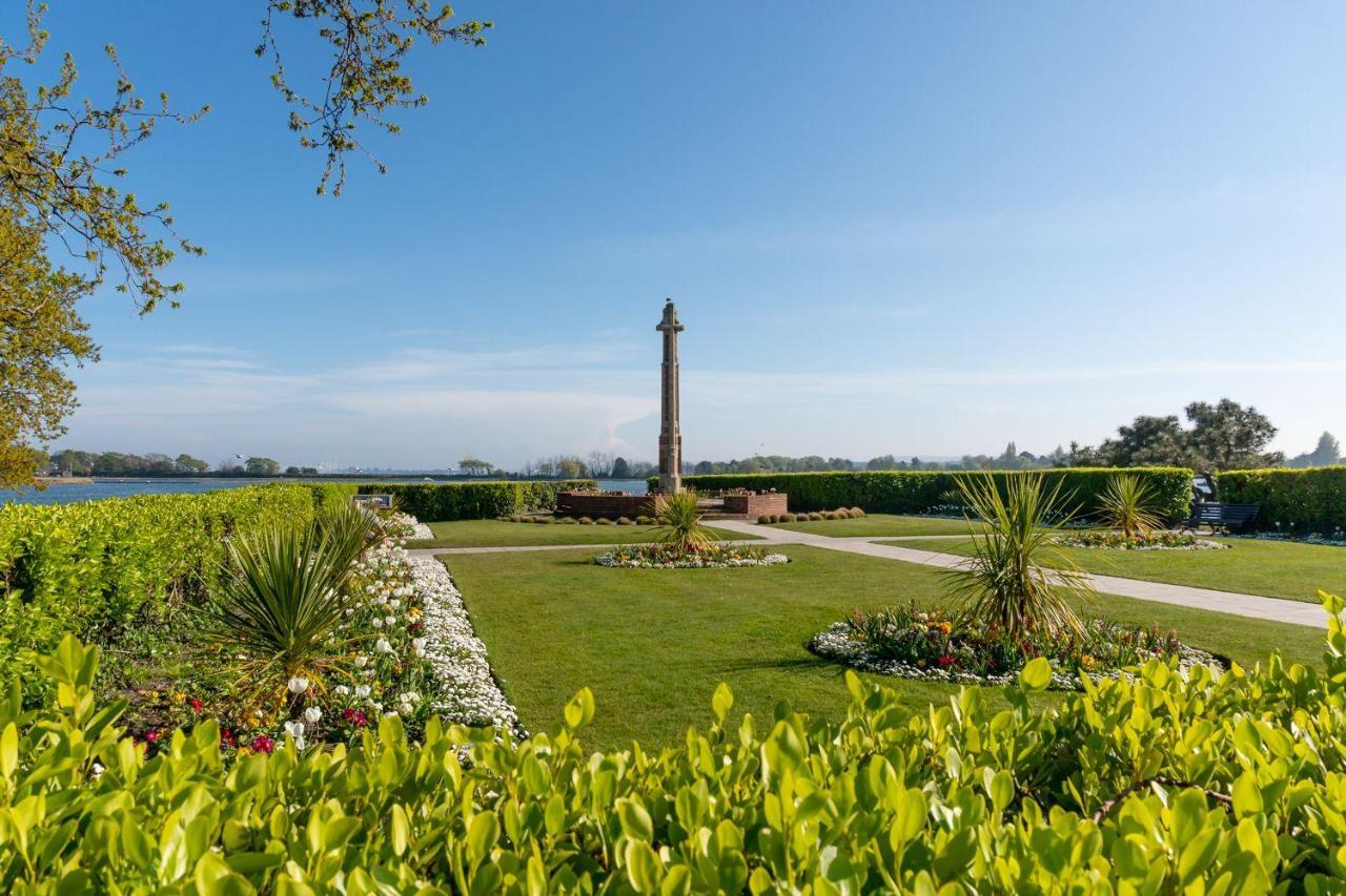 Park View * Poole
