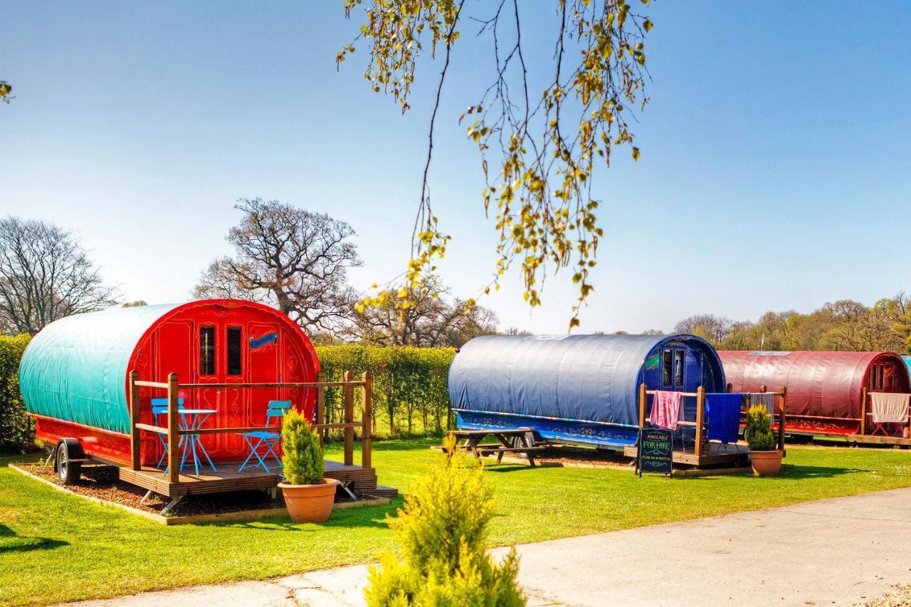 Campsite Glamping At South Lytchett Manor *