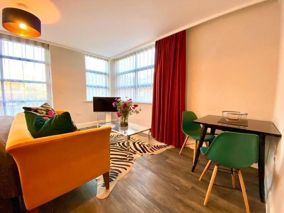 Quayside Studio: Luxe Near Quay *