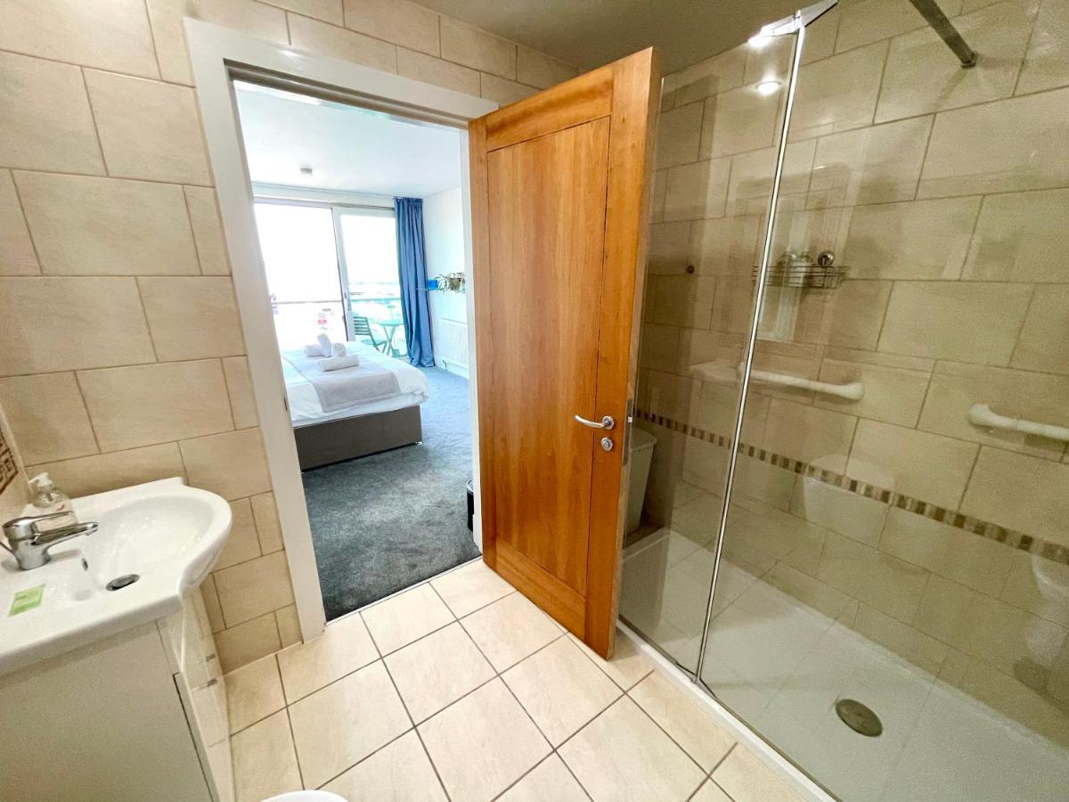 Quay & Sea View Spacious Modern Secure Parking * Poole
