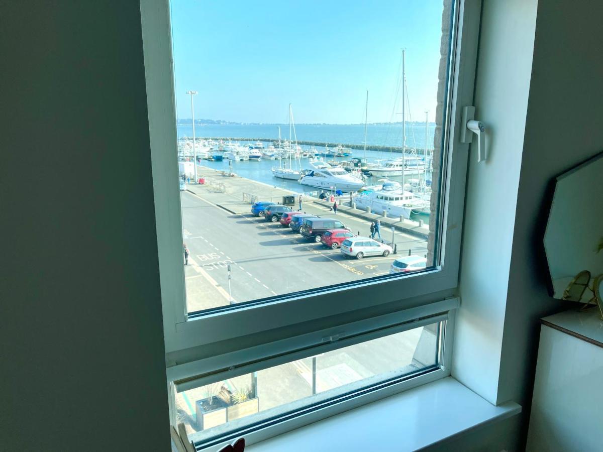 Apartment Quay & Sea View Spacious Modern Secure Parking *