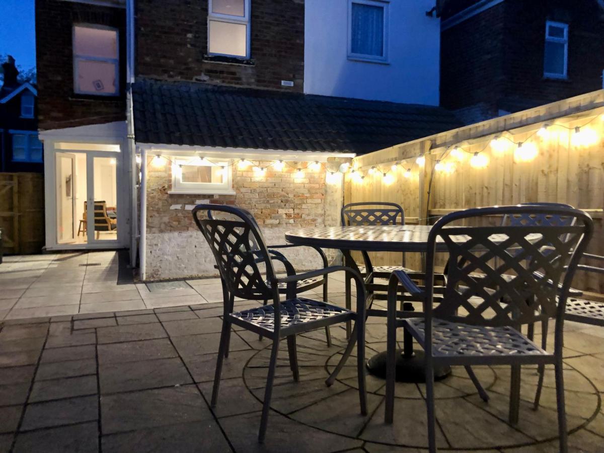 Holiday home House With Parking, Short Stroll To Quay, Shops And Restaurants *