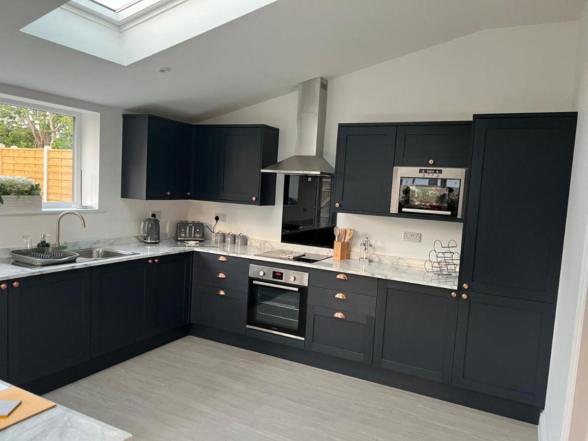 Hugo House Holiday home *