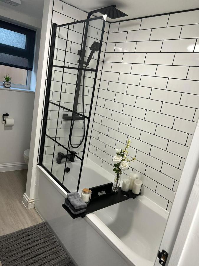 Hugo House * Poole
