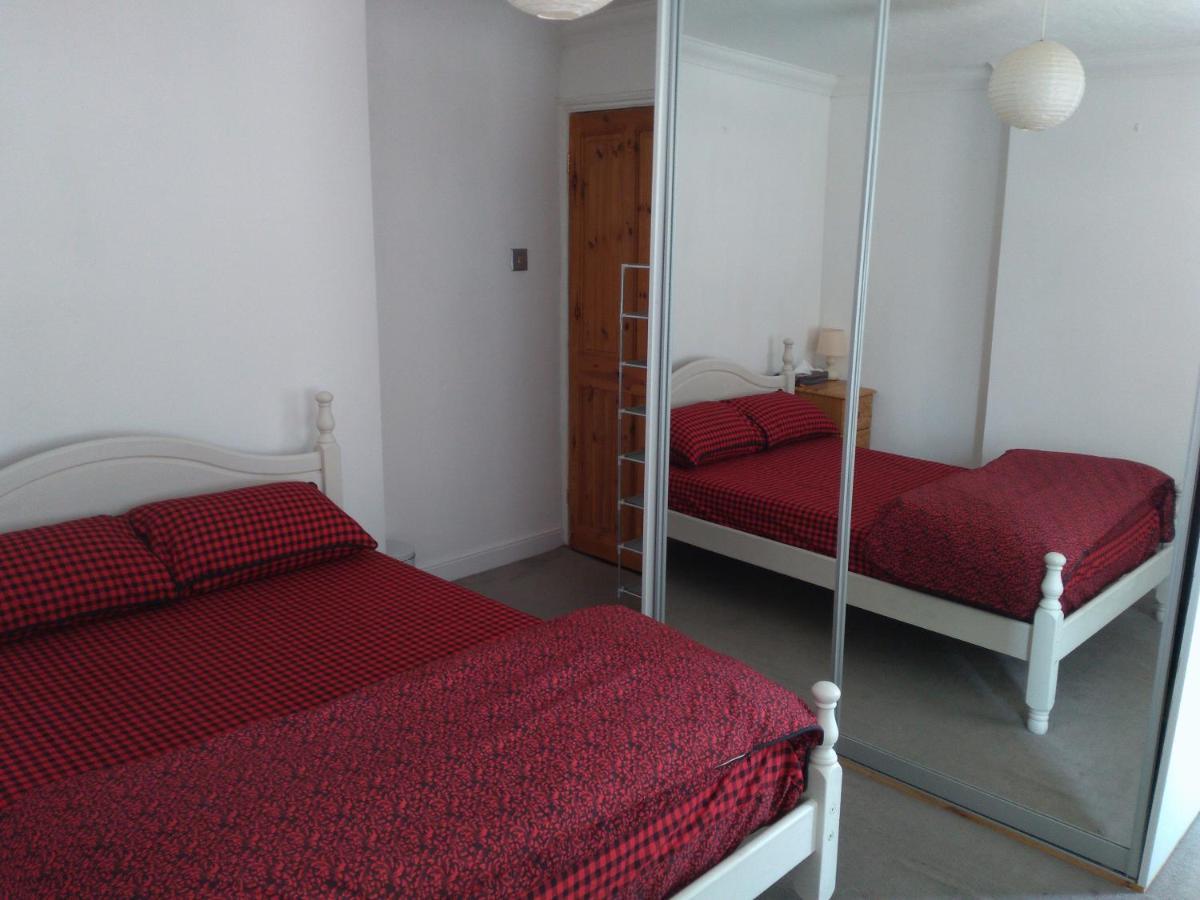 Homestay South Coast Guest With Free Parking