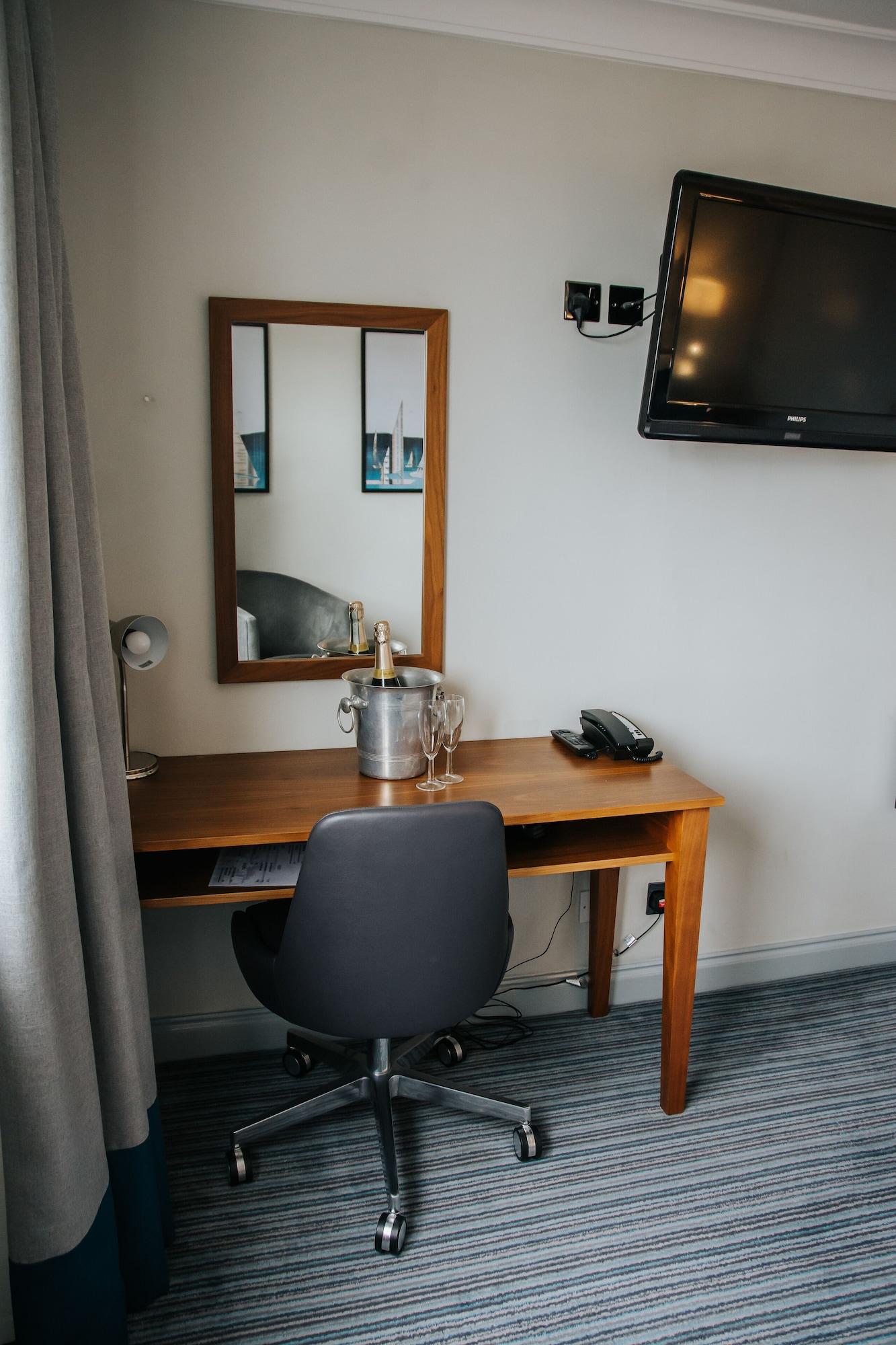 Hotel Quay Poole