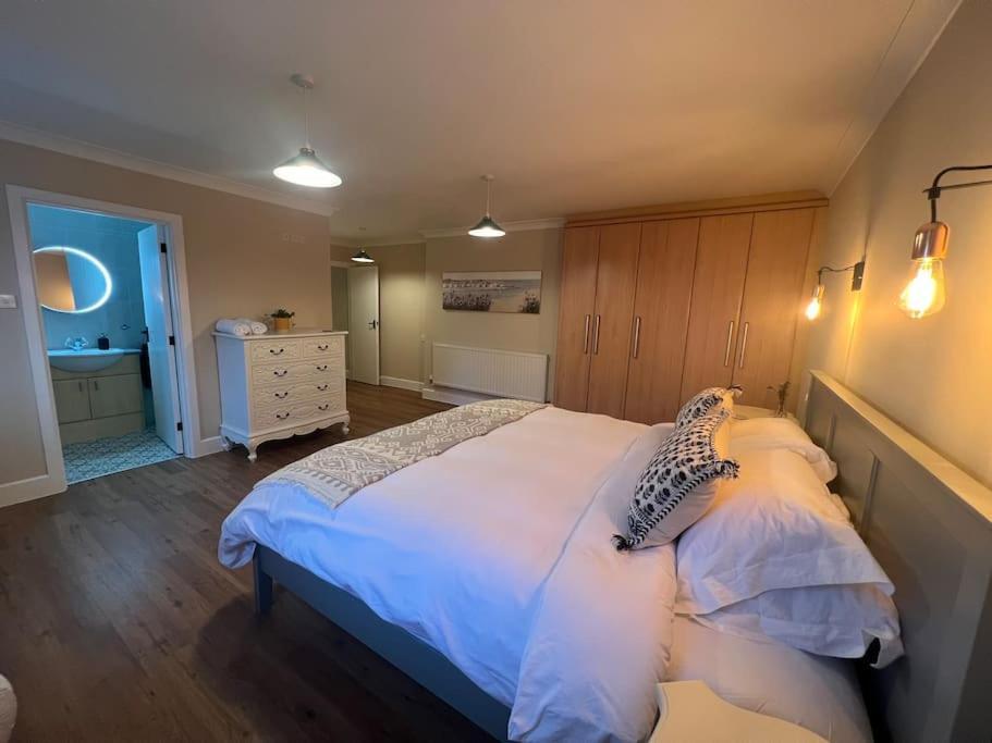 The Annex At Merley Mews Poole