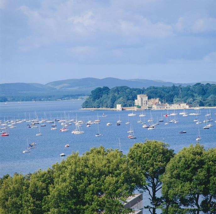 Dolphin Retreat Close To Beaches And Harbour Holiday home Poole