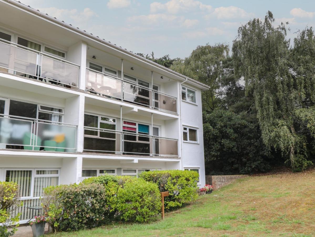 Flat 5 Fairwinds Poole