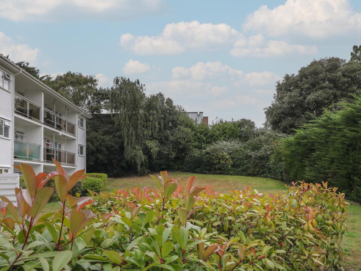 Flat 5 Fairwinds Apartment *