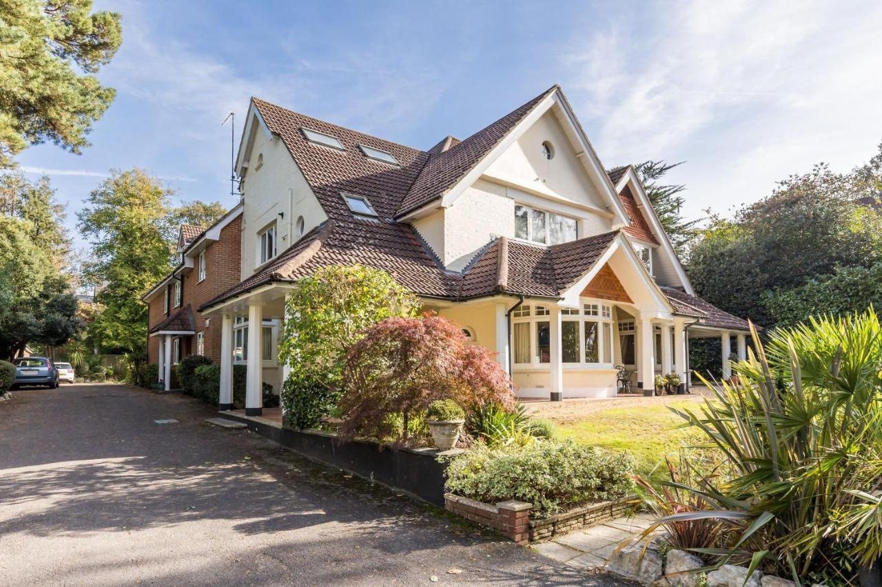 The Gables Penthouse Holiday home
