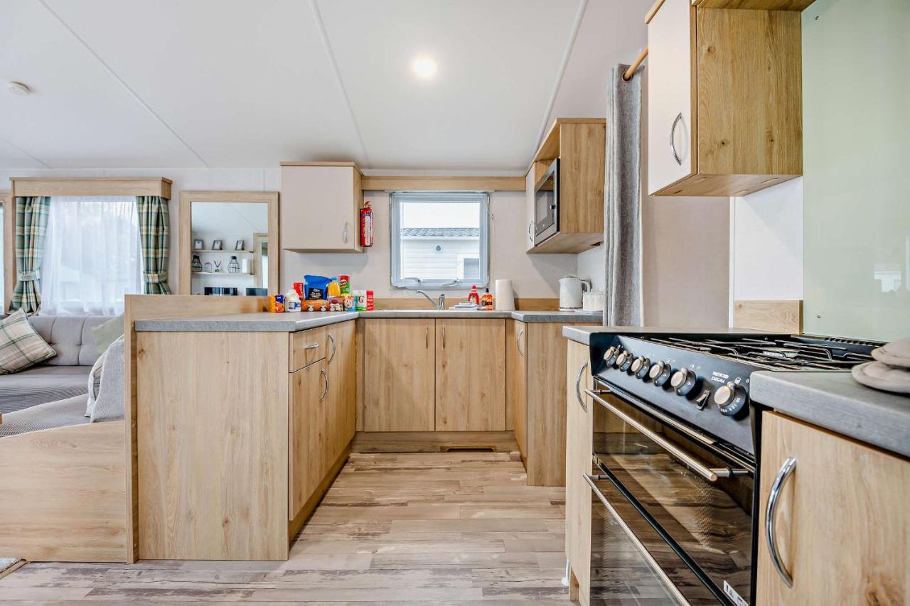Holiday home Sea La Vie Lodge, Rockley Park Park, Poole, Dorset Poole