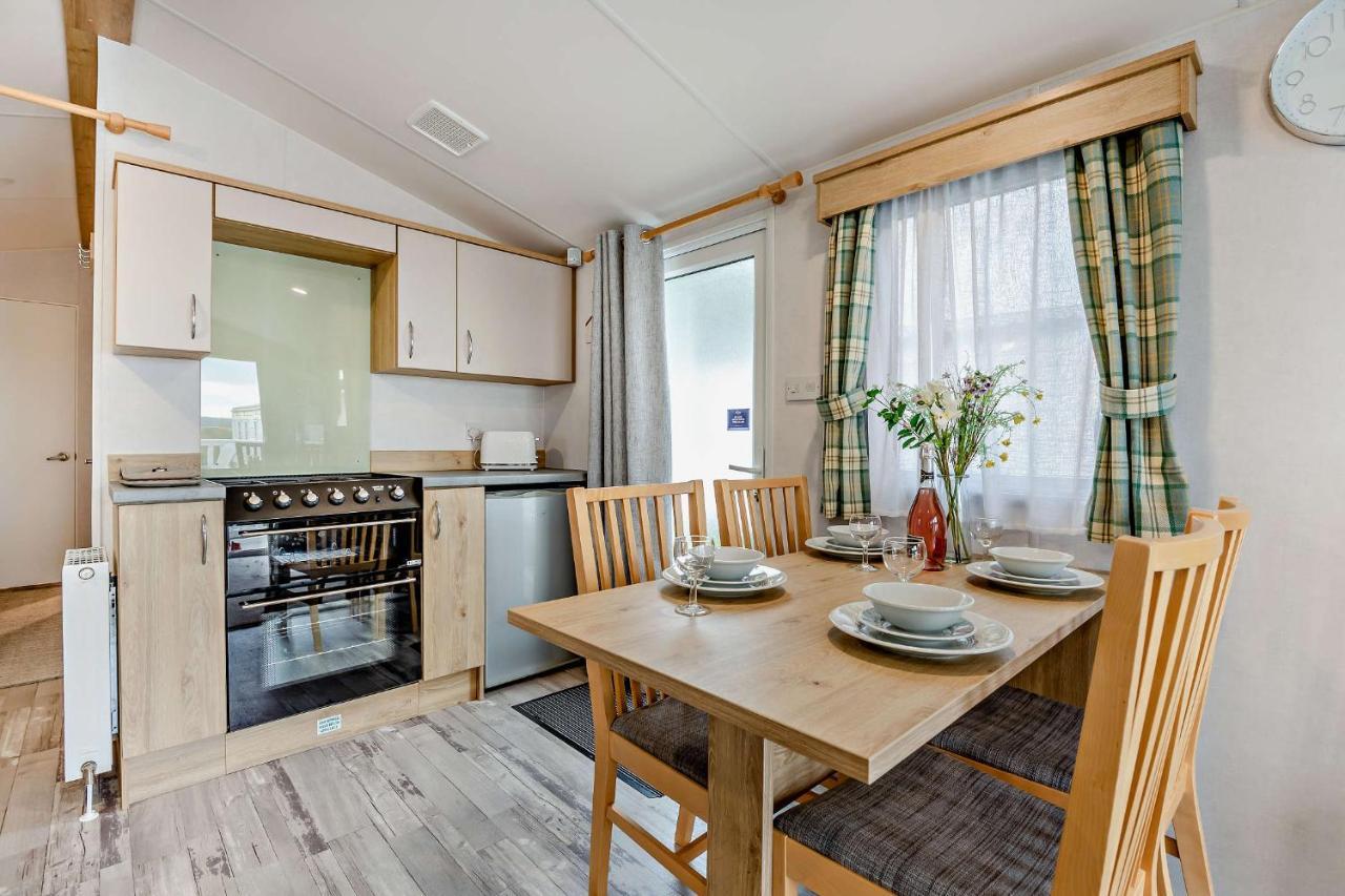 Sea La Vie Lodge, Rockley Park Park, Poole, Dorset Poole