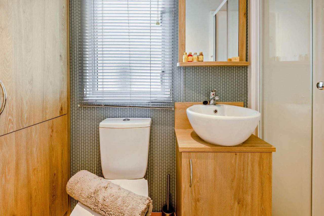 Sea La Vie Lodge, Rockley Park Park, Poole, Dorset