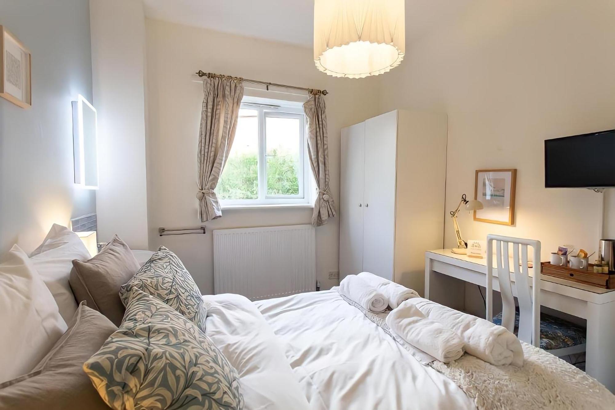 Poole Park House Guest house