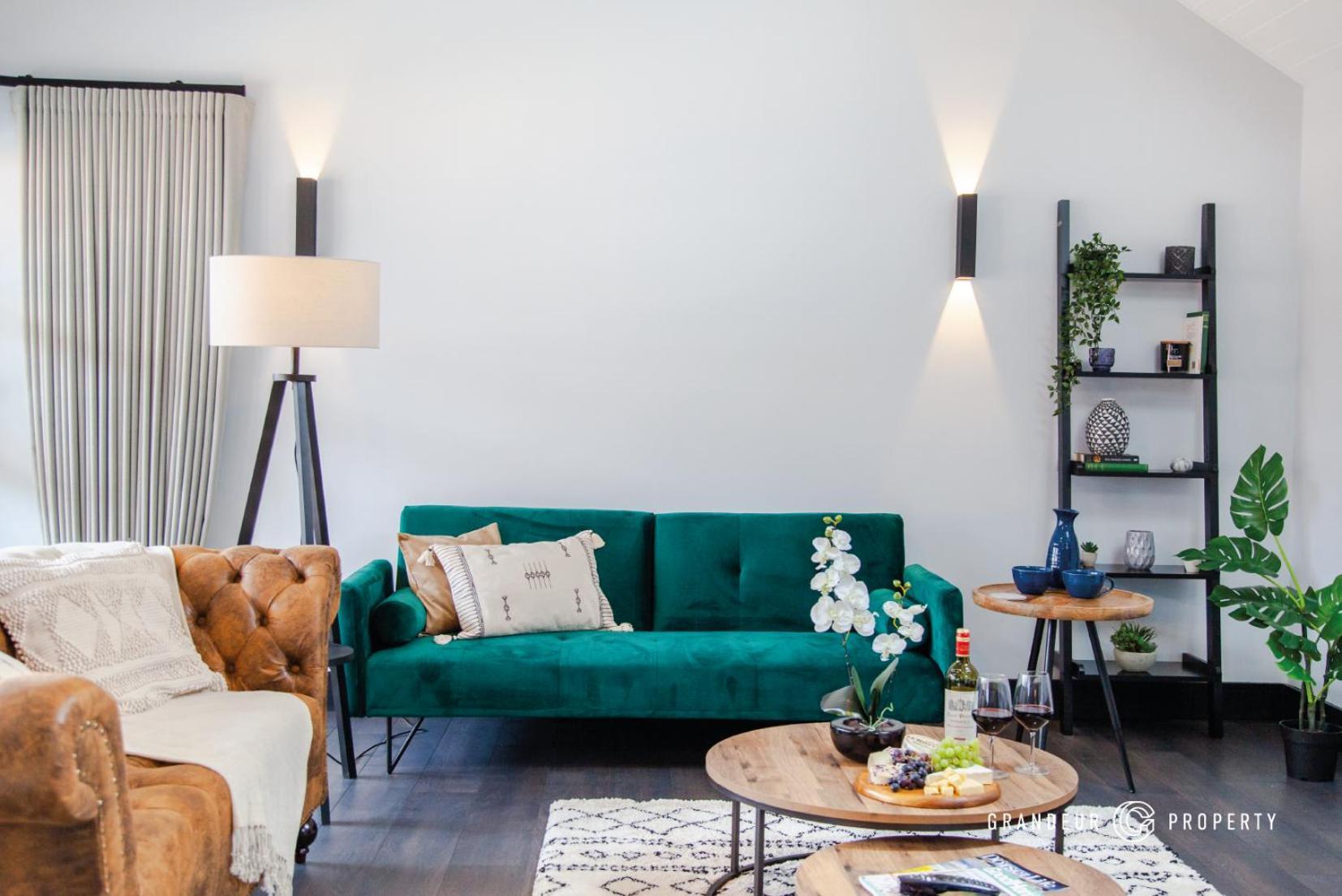 Apartment Keepers By Grandeur Poole