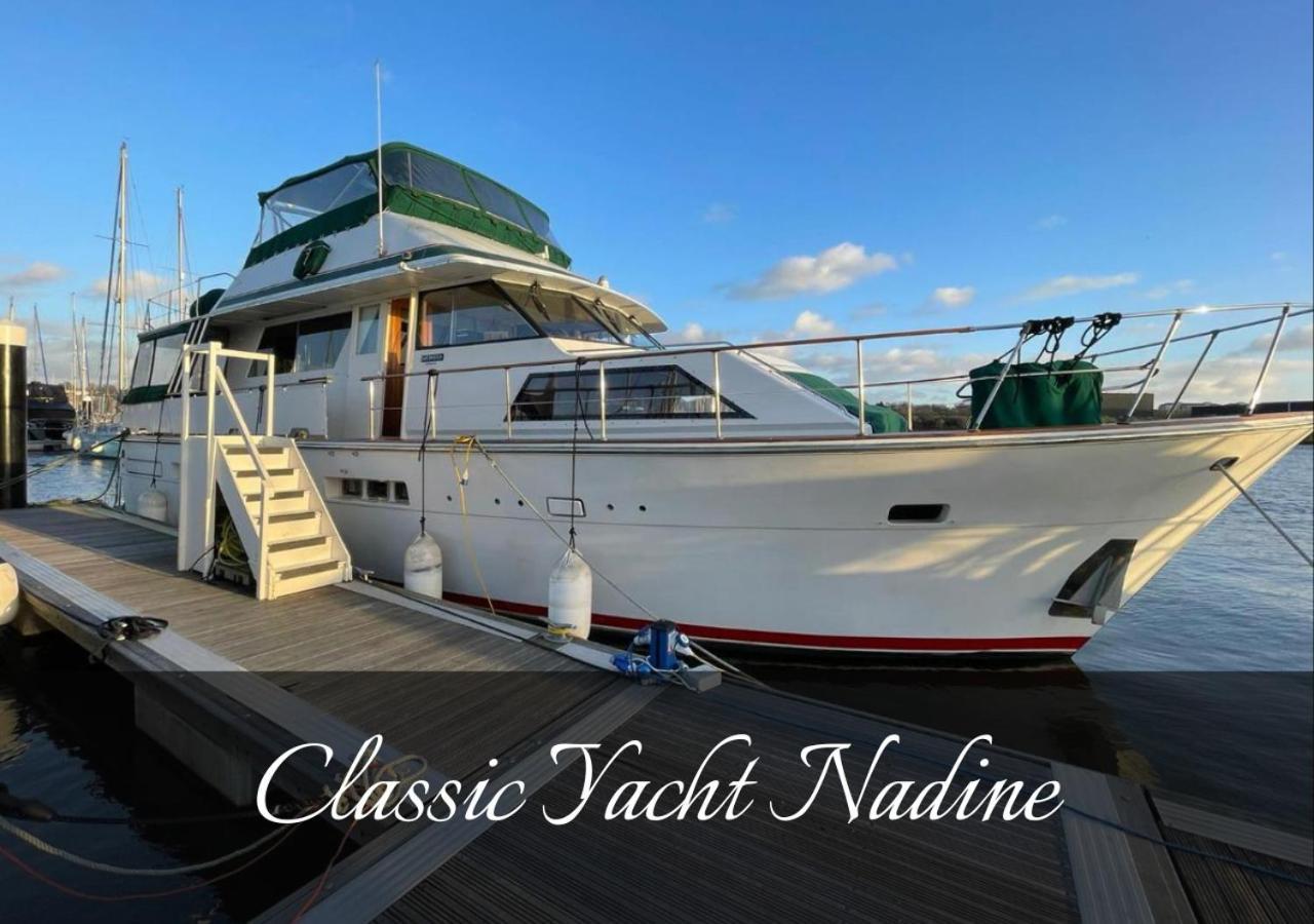 Classic Yacht Nadine In Harbour, Dorset, With A Hot Tub Jacuzzi * Poole