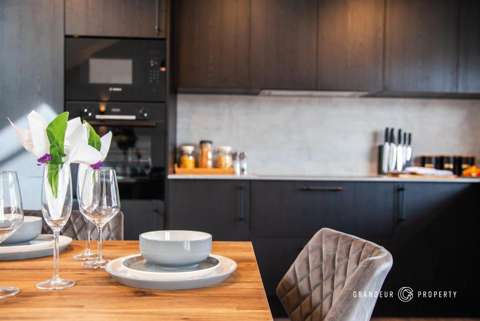Keepers By Grandeur Apartment
