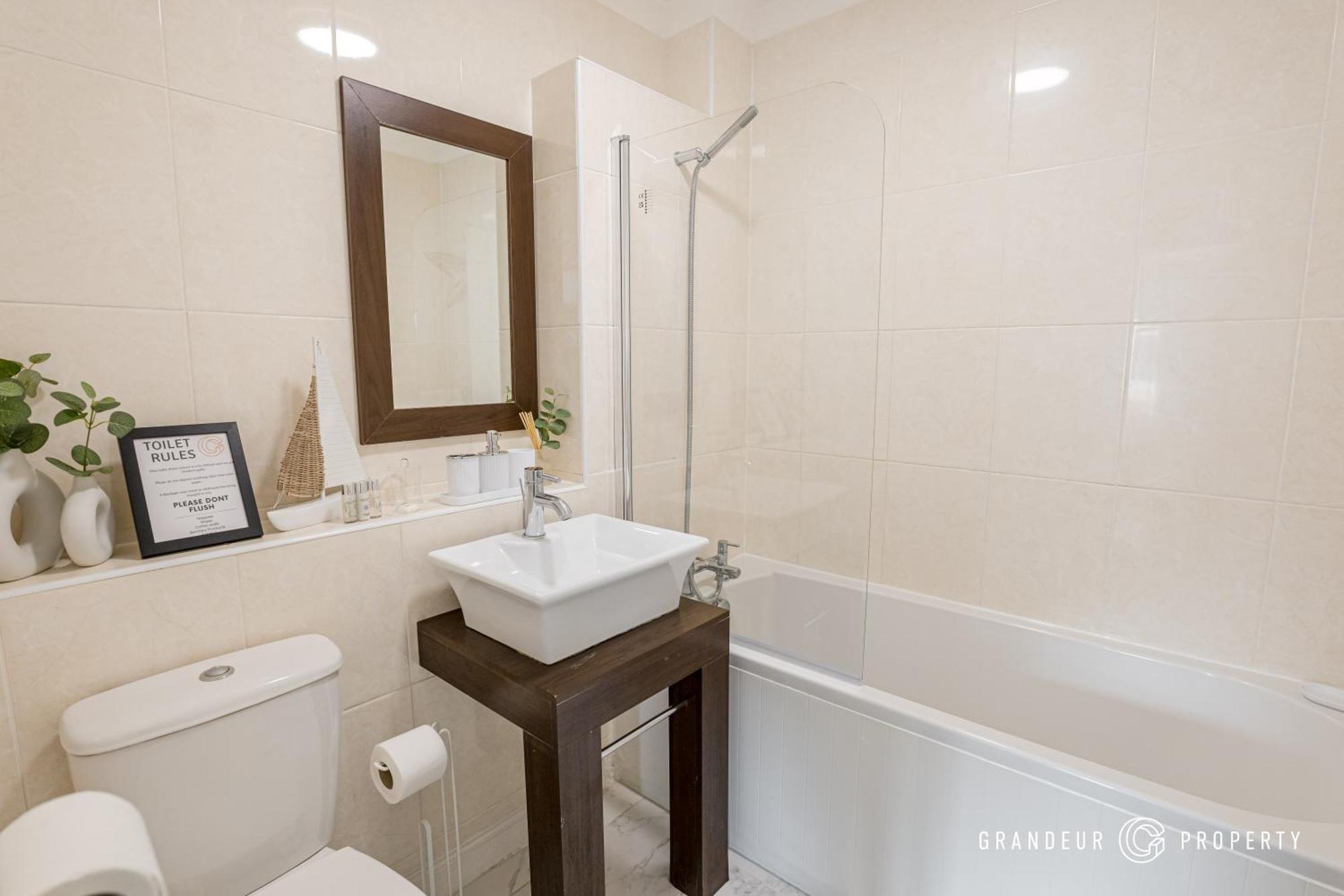Apartment The Catalina Breeze By Grandeur *