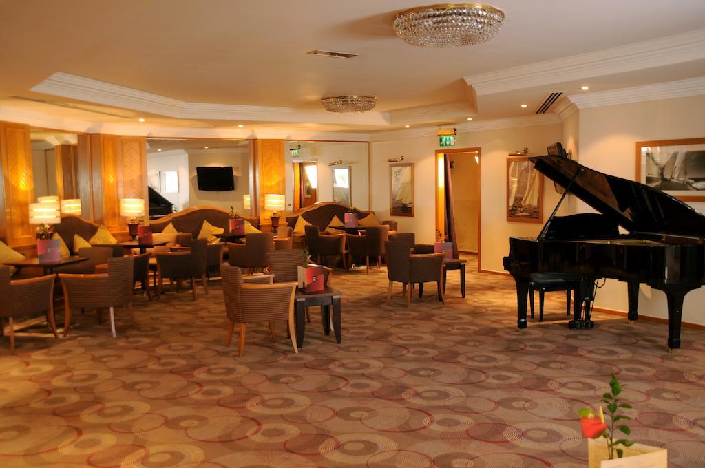 Quay Hotel
