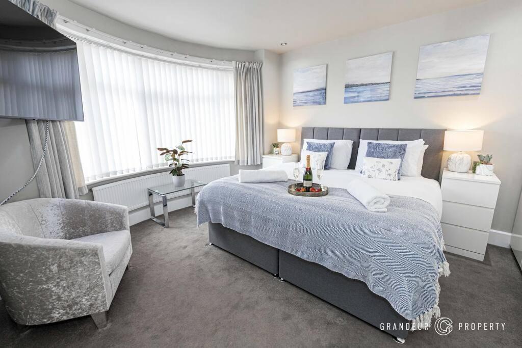 Sarnia Retreat By Grandeur Poole