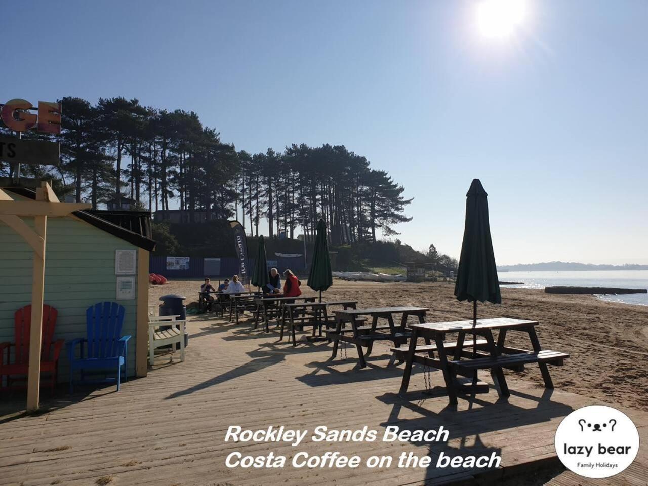 Holiday home Charming 3-bed In Rockley Park *