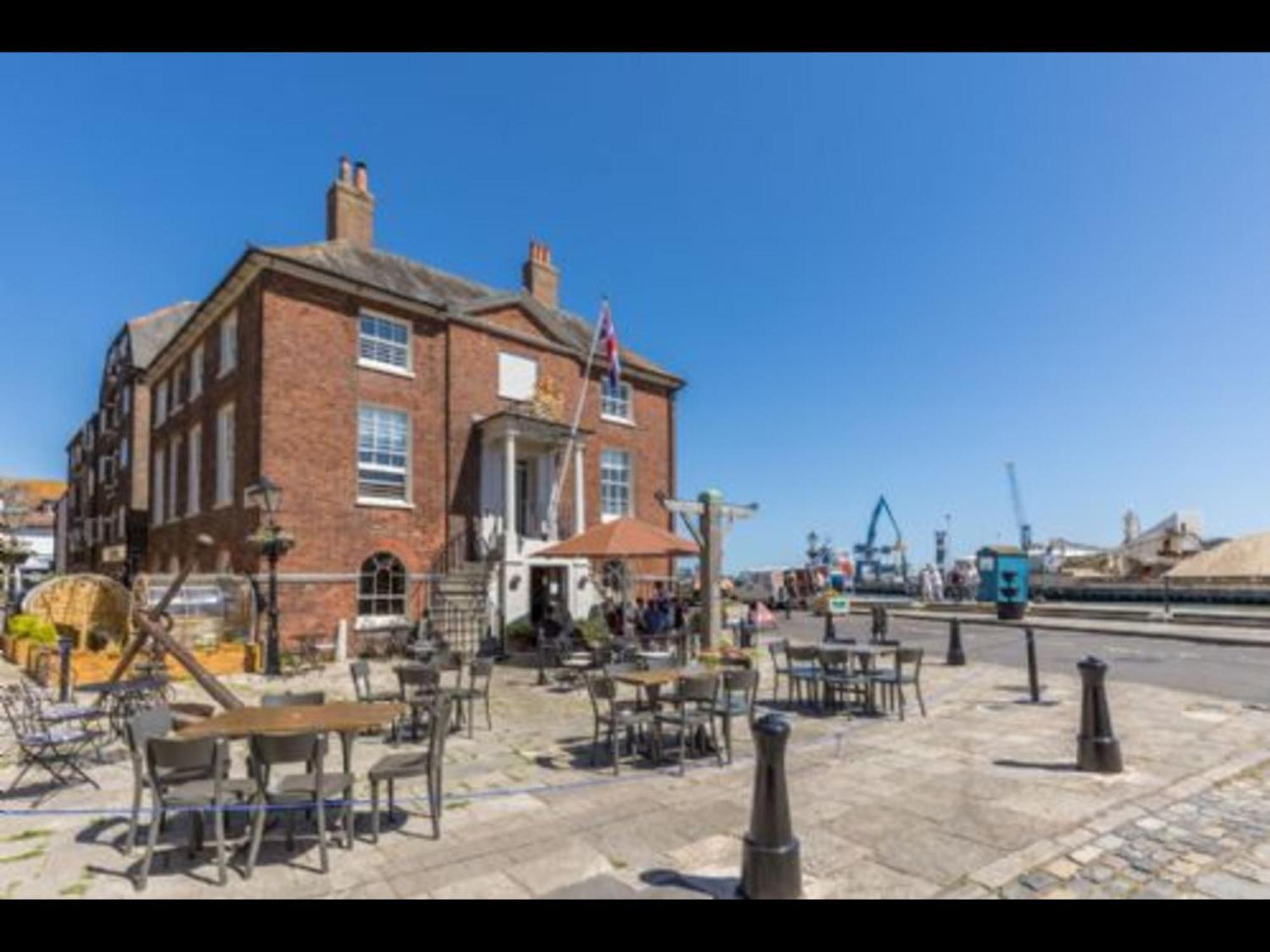 Custom House - Heritage Chamber * Poole