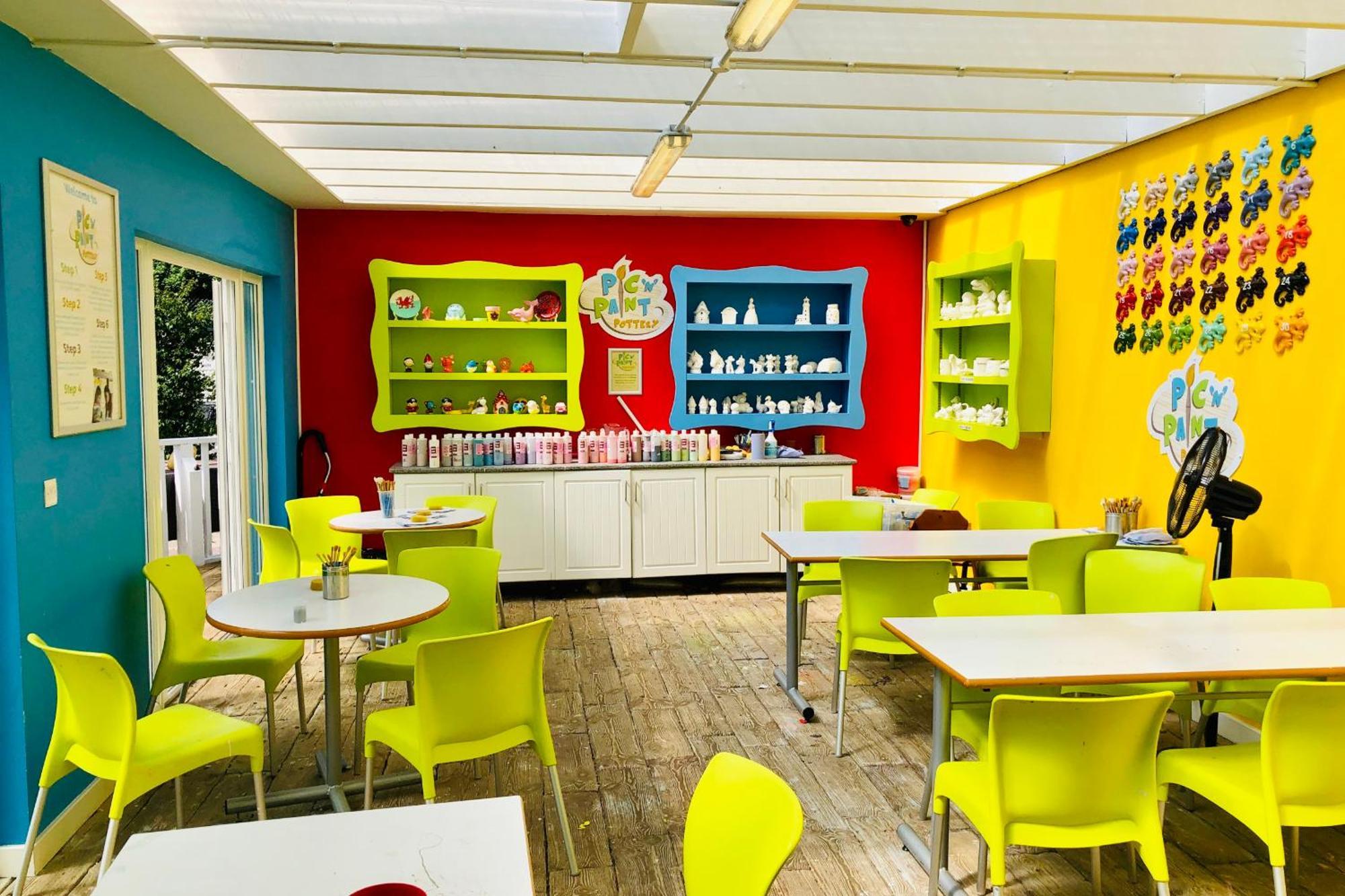 Family Seaside Retreat Private At 5-star Rockley * Poole