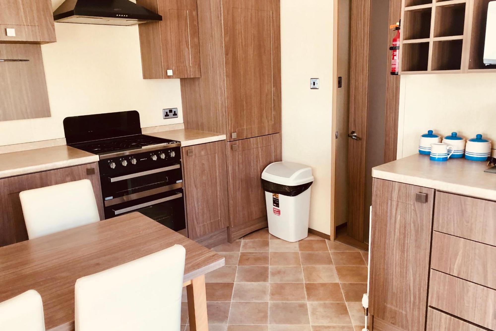 Family Seaside Retreat Private At 5-star Rockley *